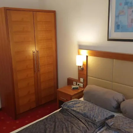 Lägenhet Villa, 24, Dz Leverkusen