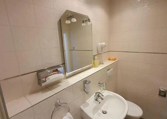 Villa, 24, Dz * Leverkusen